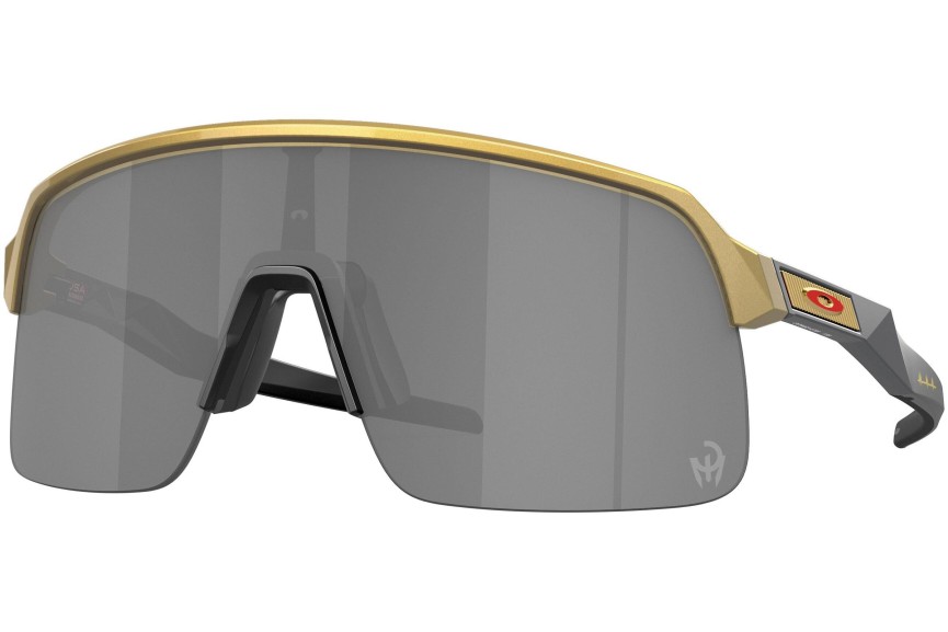 Sunčane naočale Oakley Sutro Lite Patrick Mahomes II Collection OO9463-47 Spojene | Shield Zlatni