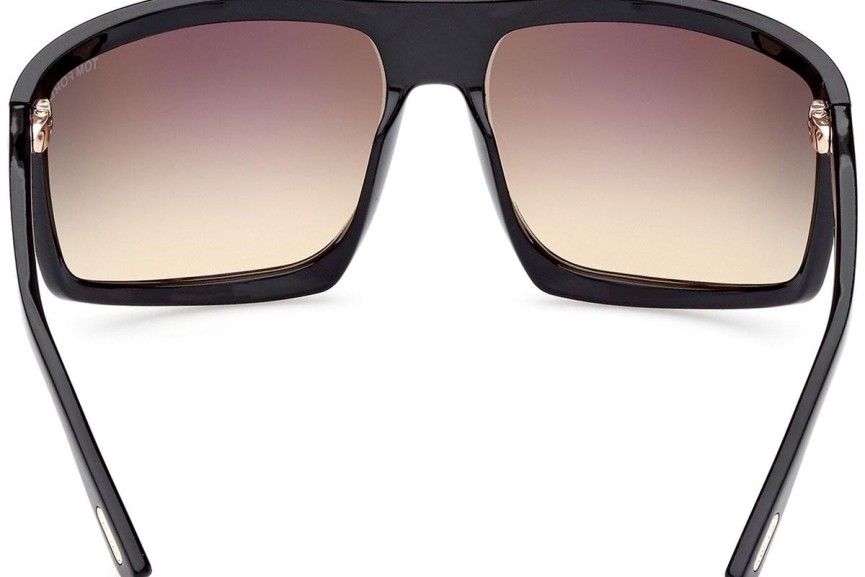 Sunčane naočale Tom Ford Clint 2 FT1066 01B Flat Top Crni