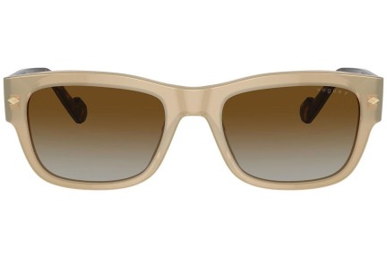 Sunčane naočale Vogue Eyewear VO5530S W900T5 Polarized Pravokutan Bež