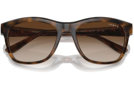 Sunčane naočale Vogue Eyewear VO5557S 238613 Kvadratni Havana